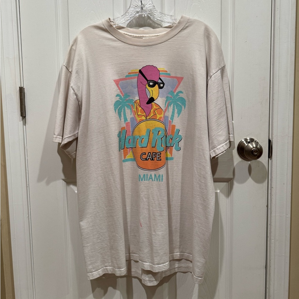 Vintage Hard Rock Cafe Miami Tee - Size XL - Decent Condition (light stains)